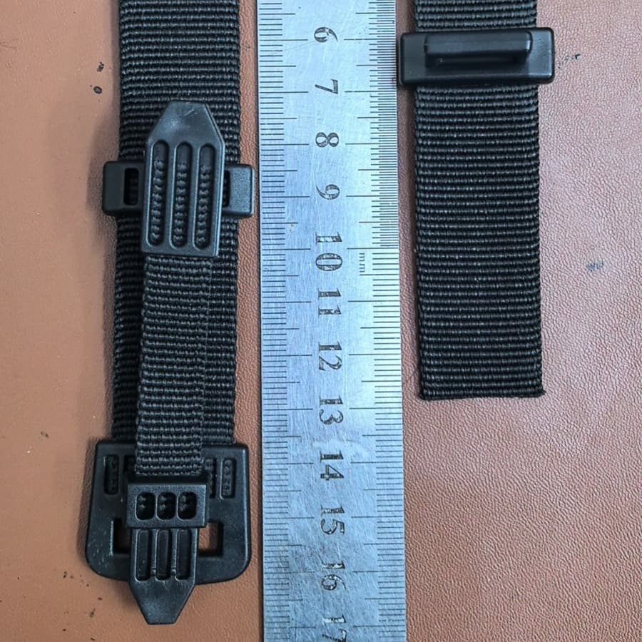 Direct supply from stock Plastic webbing adjustment buckle Sports shoe adjustment buckle Injection shoe buckle Tactical buckle luggage accessories