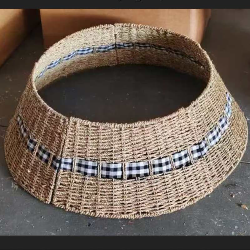 Cross-border Foldable Christmas Tree Skirt Woven Rattan Tree Skirt Fence Round Frame Seagrass Woven Christmas Tree Decoration Base