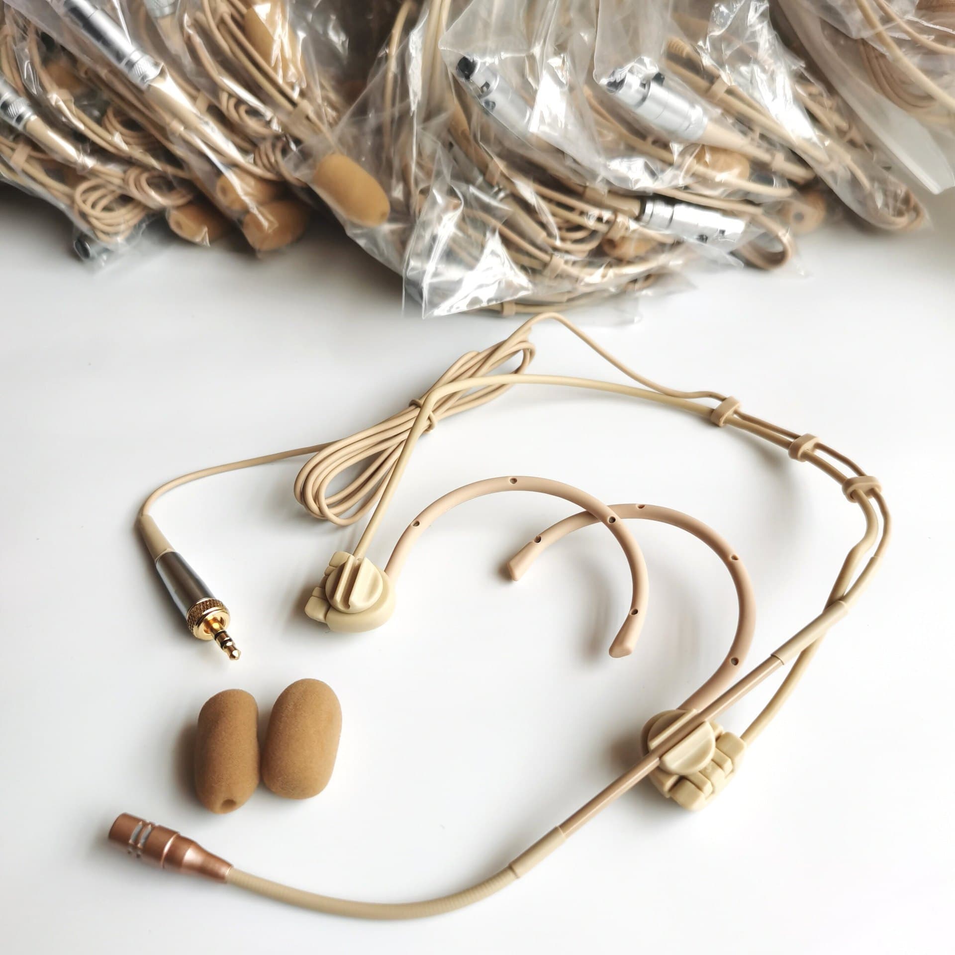 High-End Imported Microphone Capsule Dual-Ear Hanging Skin Tone Headset Microphone Wireless Transmitter 4-Pin Microphone