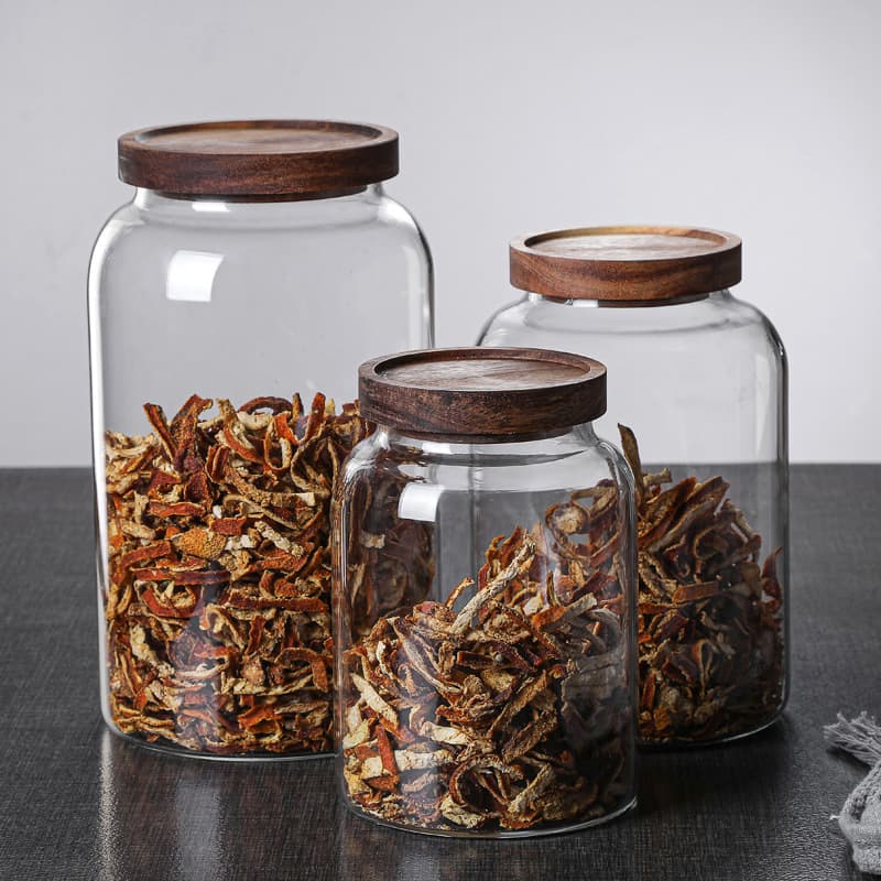 Glass airtight jars for storing dried tangerine peel, tea canisters, and dried fruit/herb jars.