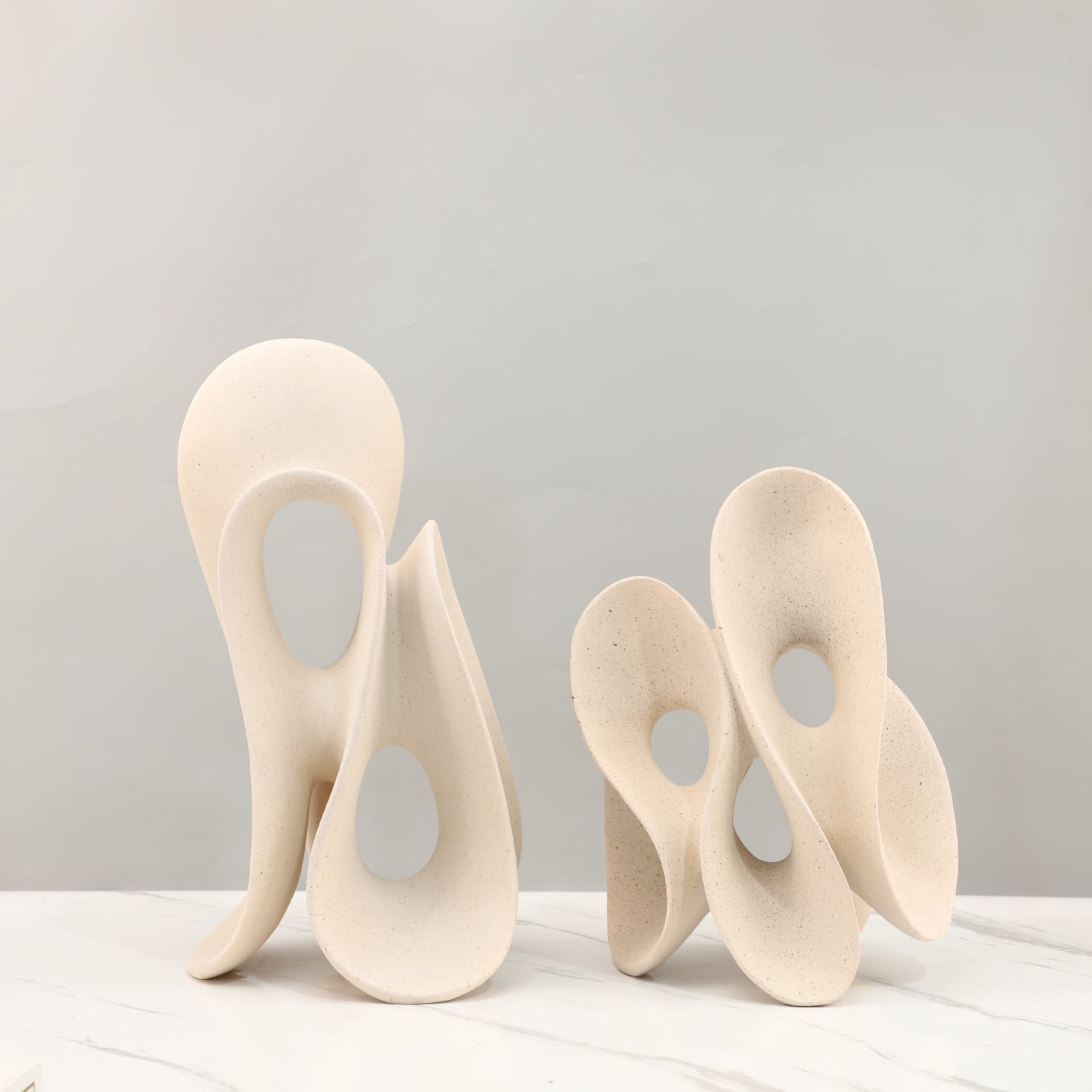 Nordic Minimalist Resin Abstract Art Ornament for Living Room, Entryway, Dining Room, Guesthouse, Sales Center, Bedroom Home Decor