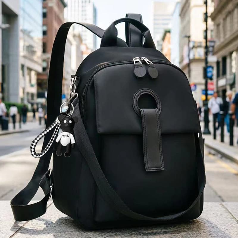 Traveling casual style black backpack women's fashion commuter bag 2026 new light luxury backpack