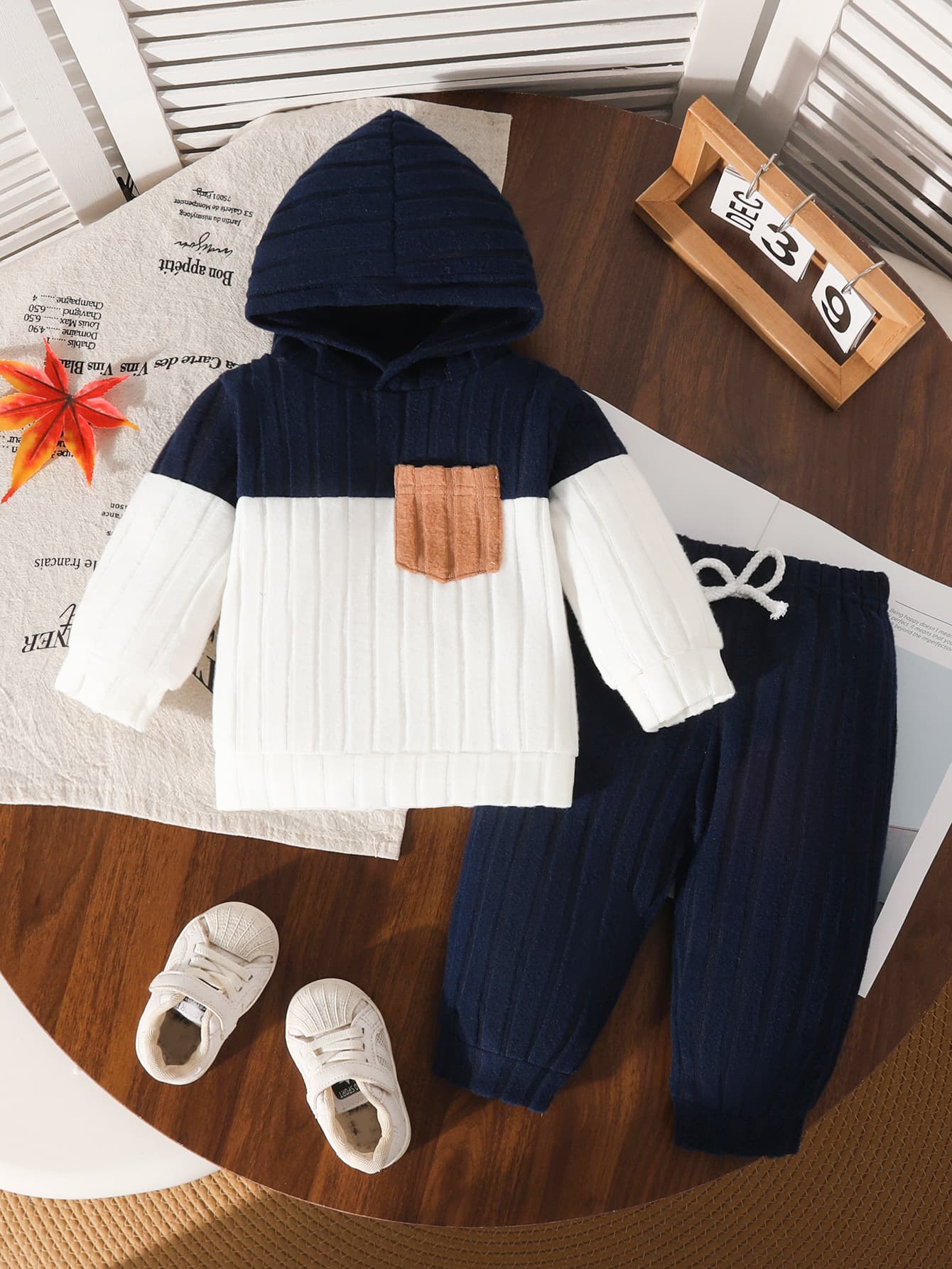 2026 New Cross-Border Autumn/Winter Baby Hooded Long-Sleeve Color-Block Ribbed Top + Bow Pants for Toddlers