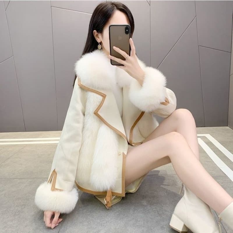2025 Winter New Suede Fox Fur Haining Fashion Down Jacket Short Coat