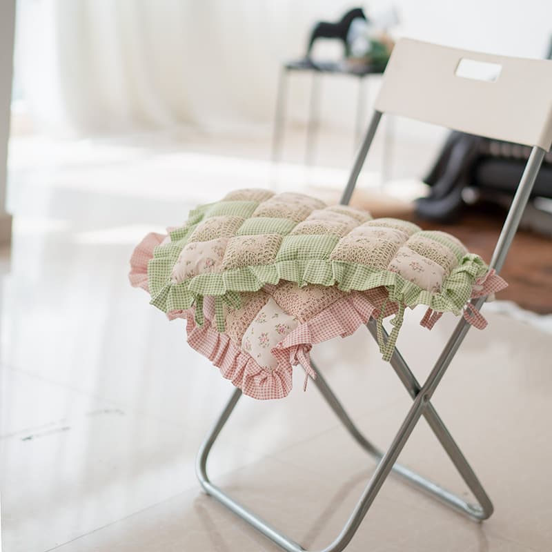 Korean single autumn and winter steamed bun cushion small fresh chair cushion lace cushion with strap dining chair cushion student solid wood chair cushion