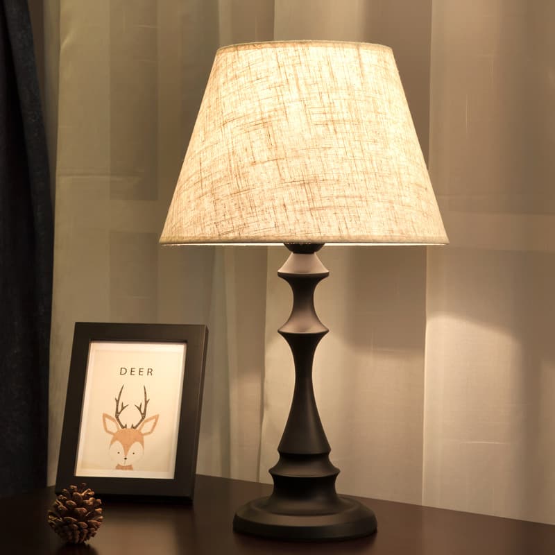 Wholesale American Style Bedroom Lamp, Nordic Simple Modern Living Room Creative Dimmable Bedside Table Lamp, Free Shipping