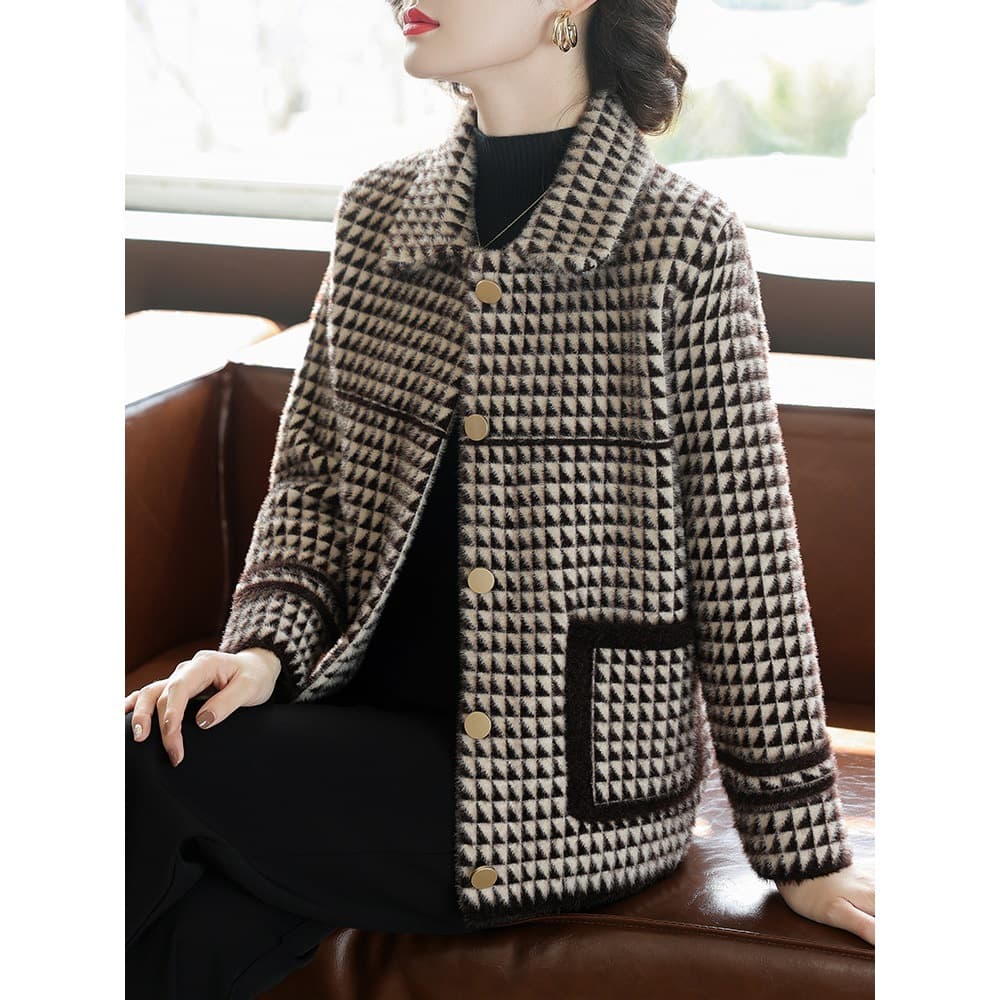 2025 New Fashionable Mink Velvet Short Jacket for Middle-Aged Mothers, Autumn and Winter Wool Coat for Middle-Aged and Elderly Women