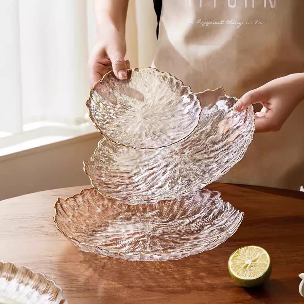 Glass Snack and Nut Tray, Premium Light Luxury Fruit Plate, High-End Elegant Candy Dish for Living Room, Transparent
