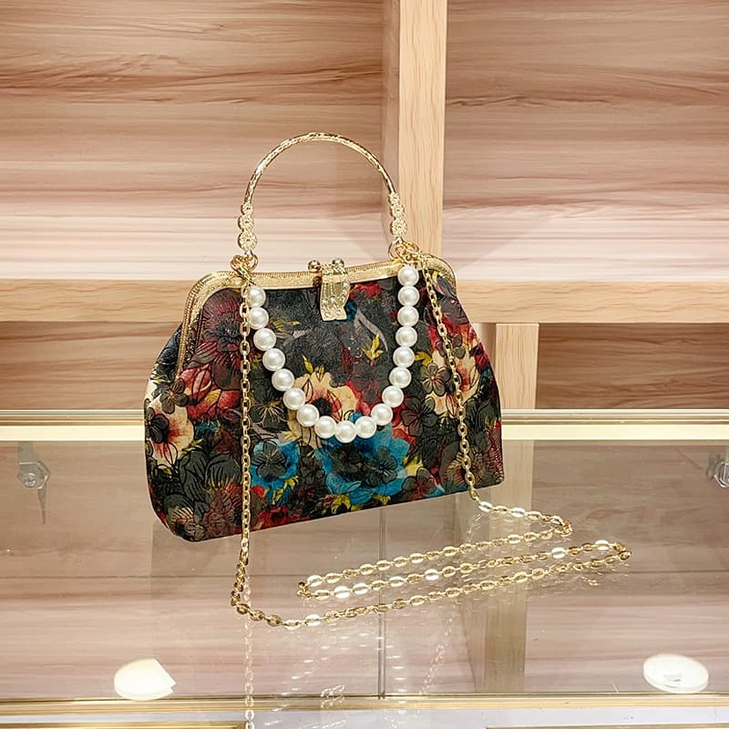 2025 New Luxury Evening Bag Chinese Style Cheongsam Bag Pearl Handbag Mother's Bag Hanfu Bag Clutch Bag