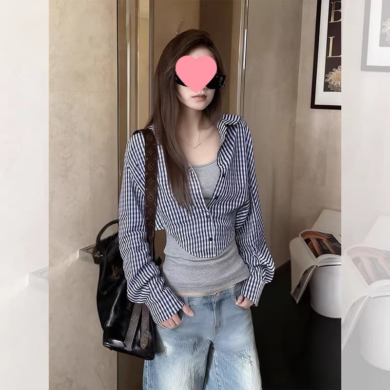 Korean-style gray faux layered shirt for women, stunning early autumn short blouse top with long sleeves 2026