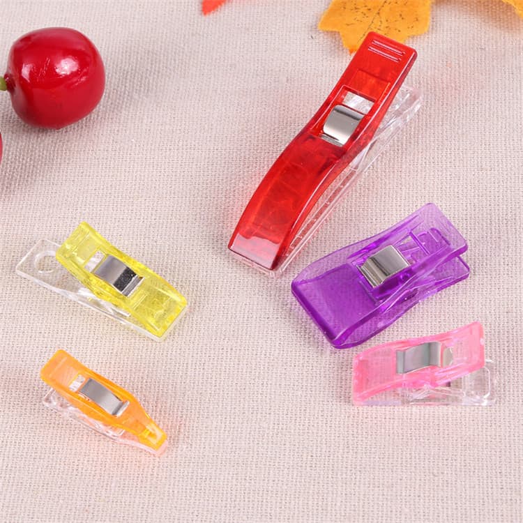 Cross-border exclusive small/medium/large strong edge-binding clips colored plastic arrow clips long-tail patchwork sewing scale clips