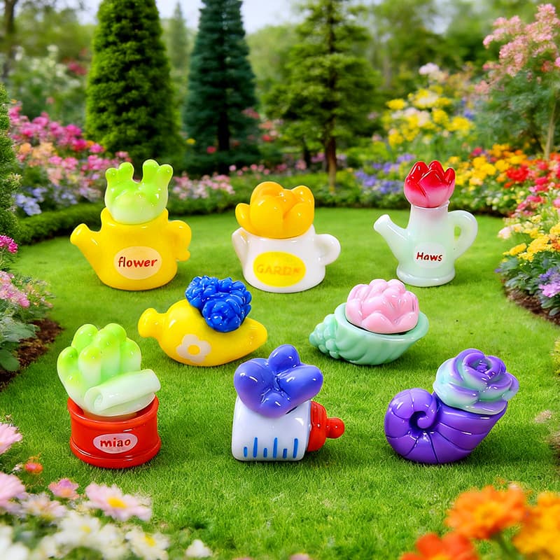 Cute and playful cartoon mini figurine, flower cactus shape, creative desktop decoration, healing resin trinket