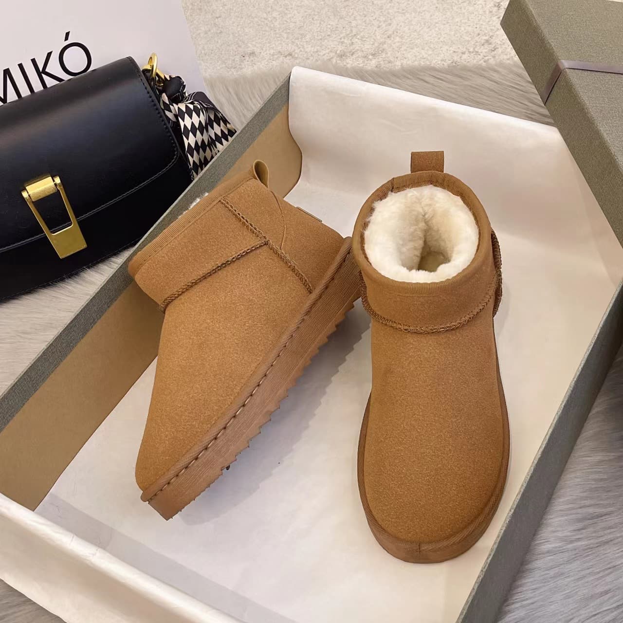Snow Boots Large Size Export Winter New Style Short Shaft Northeast Cotton Shoes Men's with Fleece Lining, Thickened Warm Snow Boots Women's Wholesale
