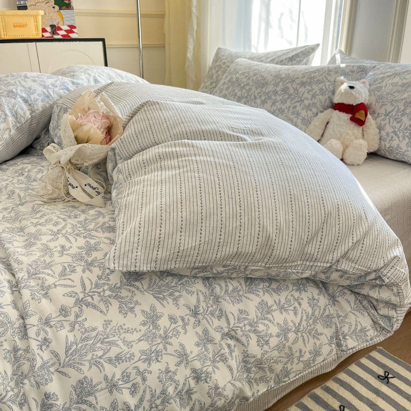 60-count Xinjiang long-staple cotton duvet cover set, four-piece twill bed sheet, plain cotton floral print dormitory three-piece and four-piece sets wholesale.