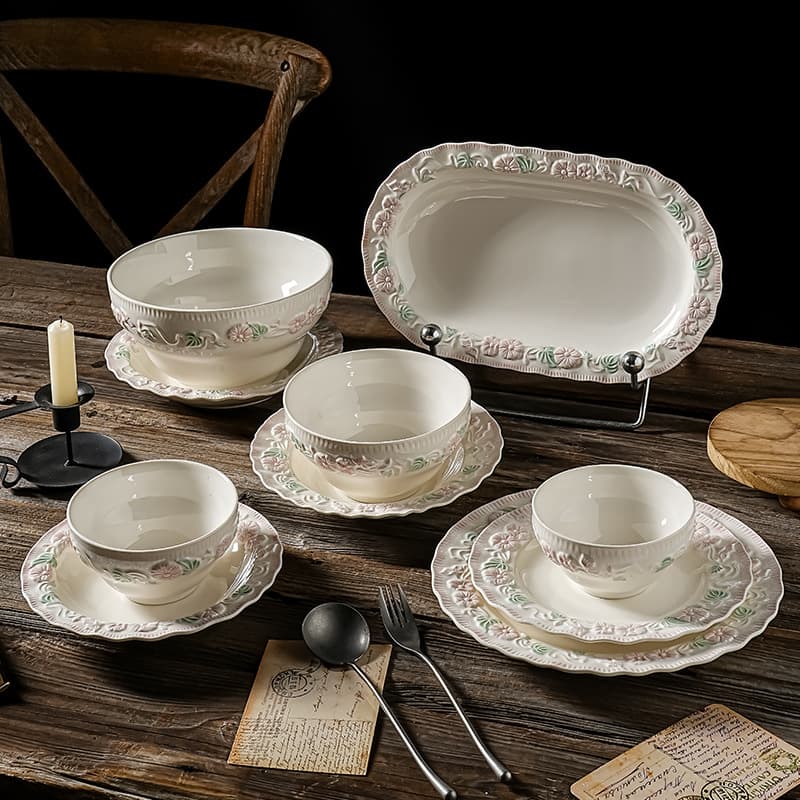 Vintage Relief Dinnerware Set, Ceramic Retro French Lace Plate, Home Dinner Plate Dessert Plate, Premium Style Dish