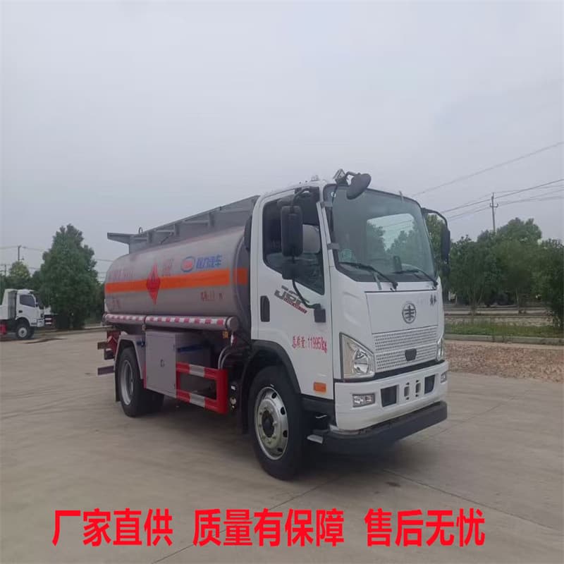 Jiefang 10m³ Refueling Truck, Aircraft Refueling Truck, Mobile Construction Site Logistics Park Oil Transport Vehicle, Oil Tanker Factory Price