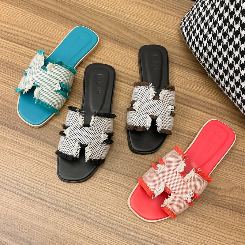Women's Sandals & Slippers Spring Summer New Breathable Fairy Style Flat Beach Travel All-Match Tassel Slides