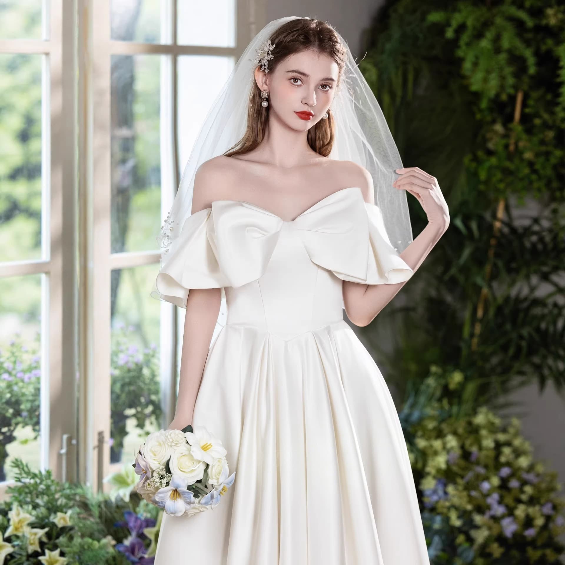 Wedding Dress for Bride Outdoor Certificate Ceremony, Off-Shoulder Bow French Satin Evening Gown, Slimming and Elegant