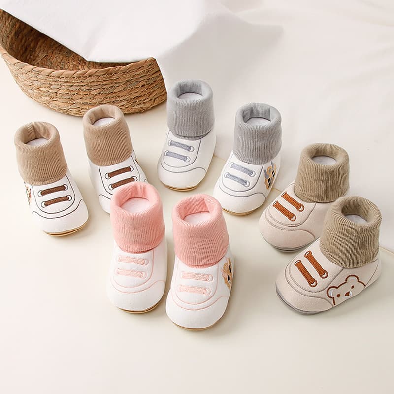Infant Shoes for Spring/Autumn, 0-1 Year Soft-Soled Walking Shoes, Unisex Baby Shoes for 6-12 Months, Non-Slip Sock Shoes