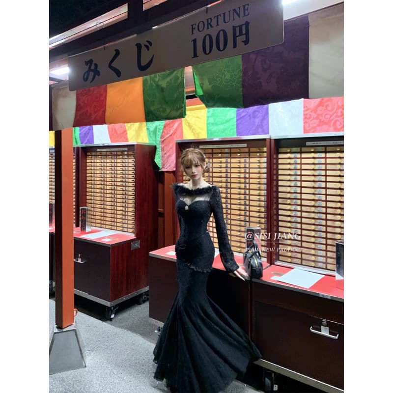 SISI JIANG "Mafia Miss" French Retro Waist-tucking Slimming Ostrich Feather Top High-waist Mermaid Skirt