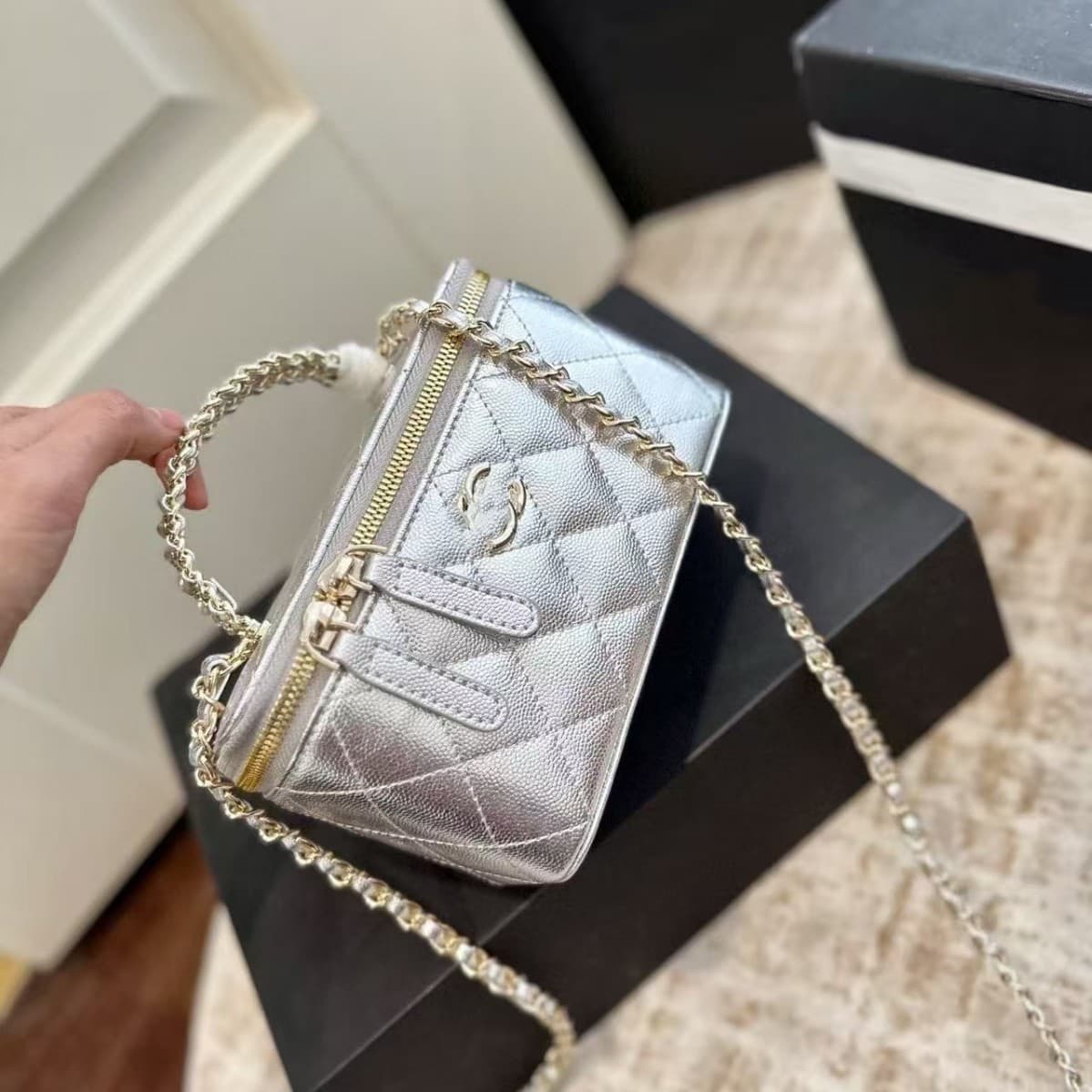 High-Quality Original Chanel-Style Chain Box Bag 2025 New Genuine Leather Quilted Bag Fashionable Shoulder Crossbody Bag for Women