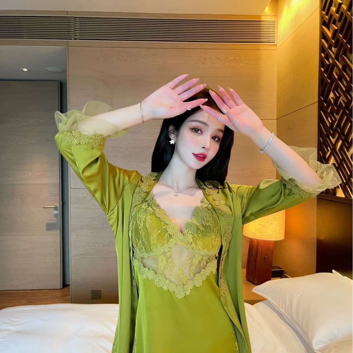 Women's Sexy Strap Ice Silk Lace Trim Sleepwear Ultra-Thin Summer Fashion Two-Piece Set Breathable Comfortable Home Leisure