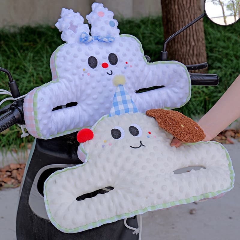 Battery vehicle front seat anti-collision head cushion infant electric vehicle child seat anti-knock thickened protection pad