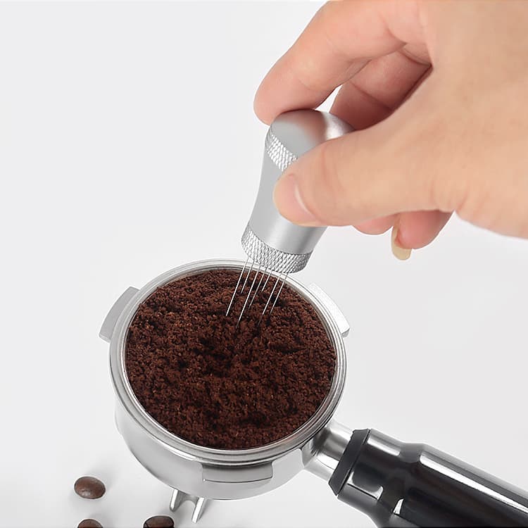 Coffee powder dispenser kit with stainless steel needle, including base, for espresso powder clumping, stirring, and loosening.