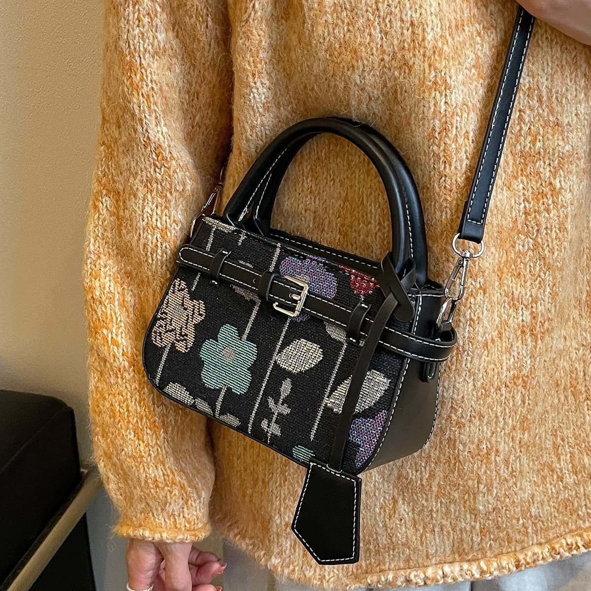 Wholesale ethnic style women's bags 2026 summer new fashion shoulder bag women's niche single shoulder crossbody handbag women's bag