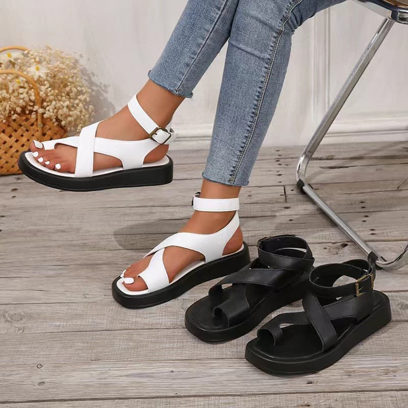 Women's Sandals 2024 New Plus Size Slip-on Toe Polyurethane Thick Sole Roman Style Belt Buckle Women's Beach Sandals