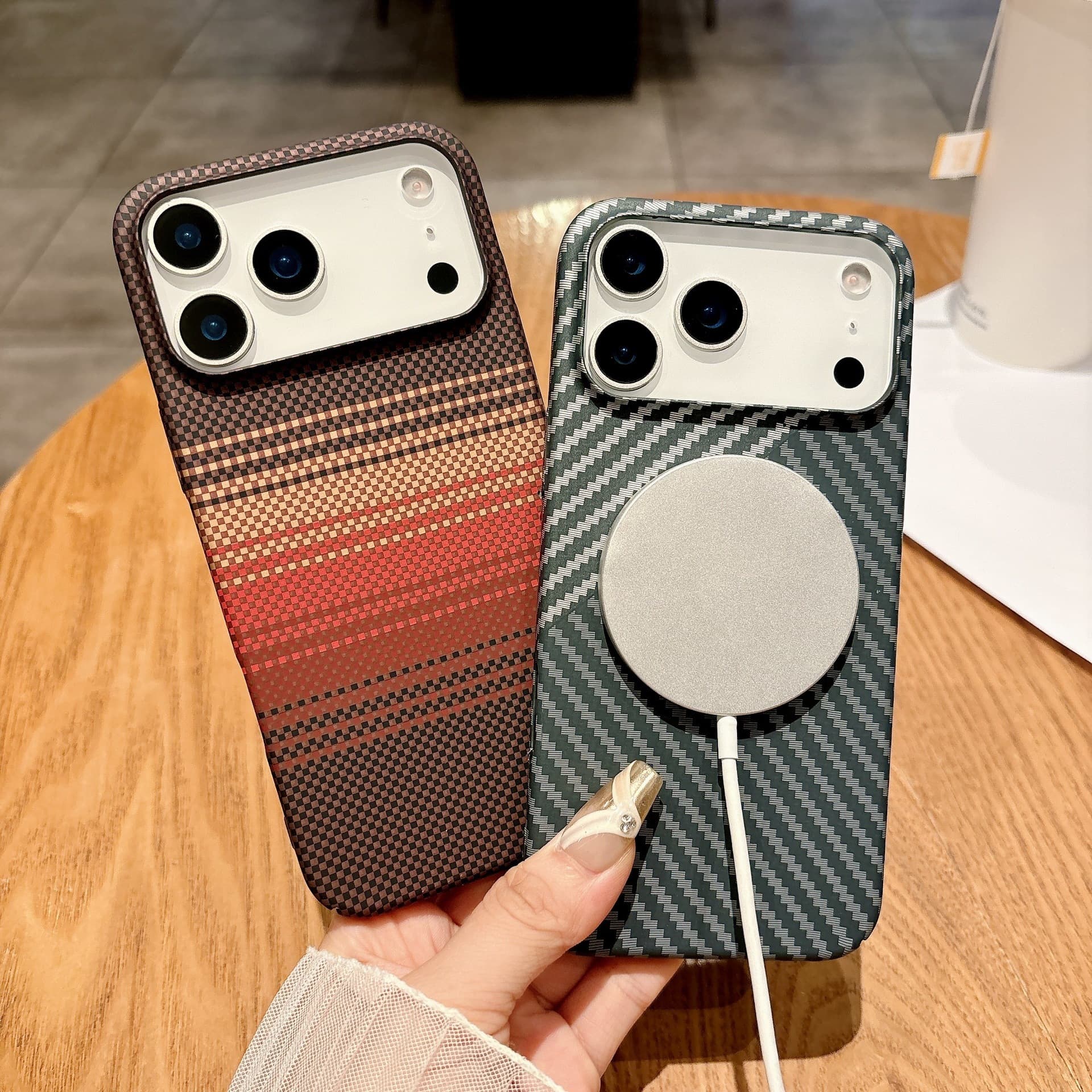 Carbon Fiber Magnetic Case for iPhone 17 Pro Max, Color-Blocking Phone Case for iPhone 16, Full-Coverage Skin-Friendly Hard Protective Case