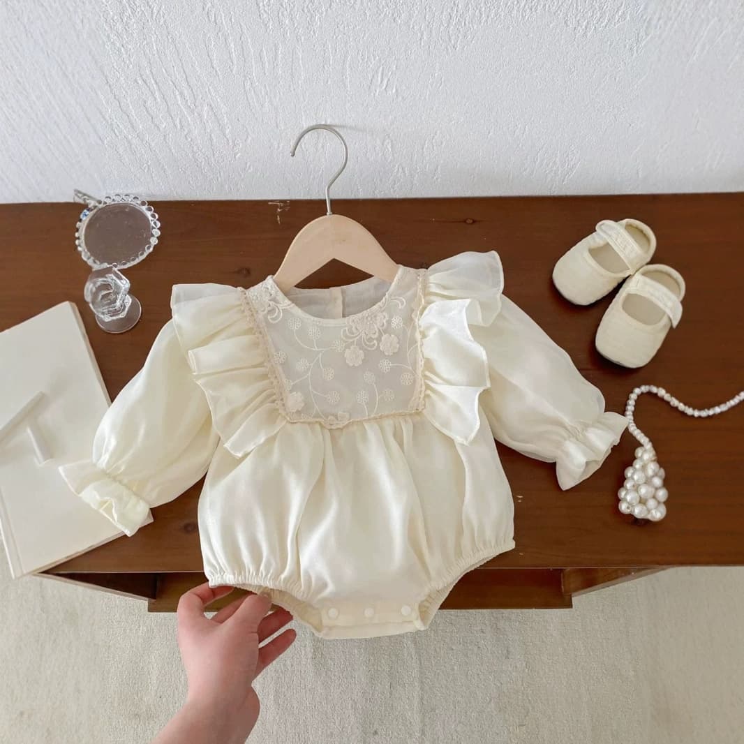Baby Super Cute Bodysuit 0-2 Years Autumn Girl Korean Jacquard Flutter Sleeve Romper Baby Clothes