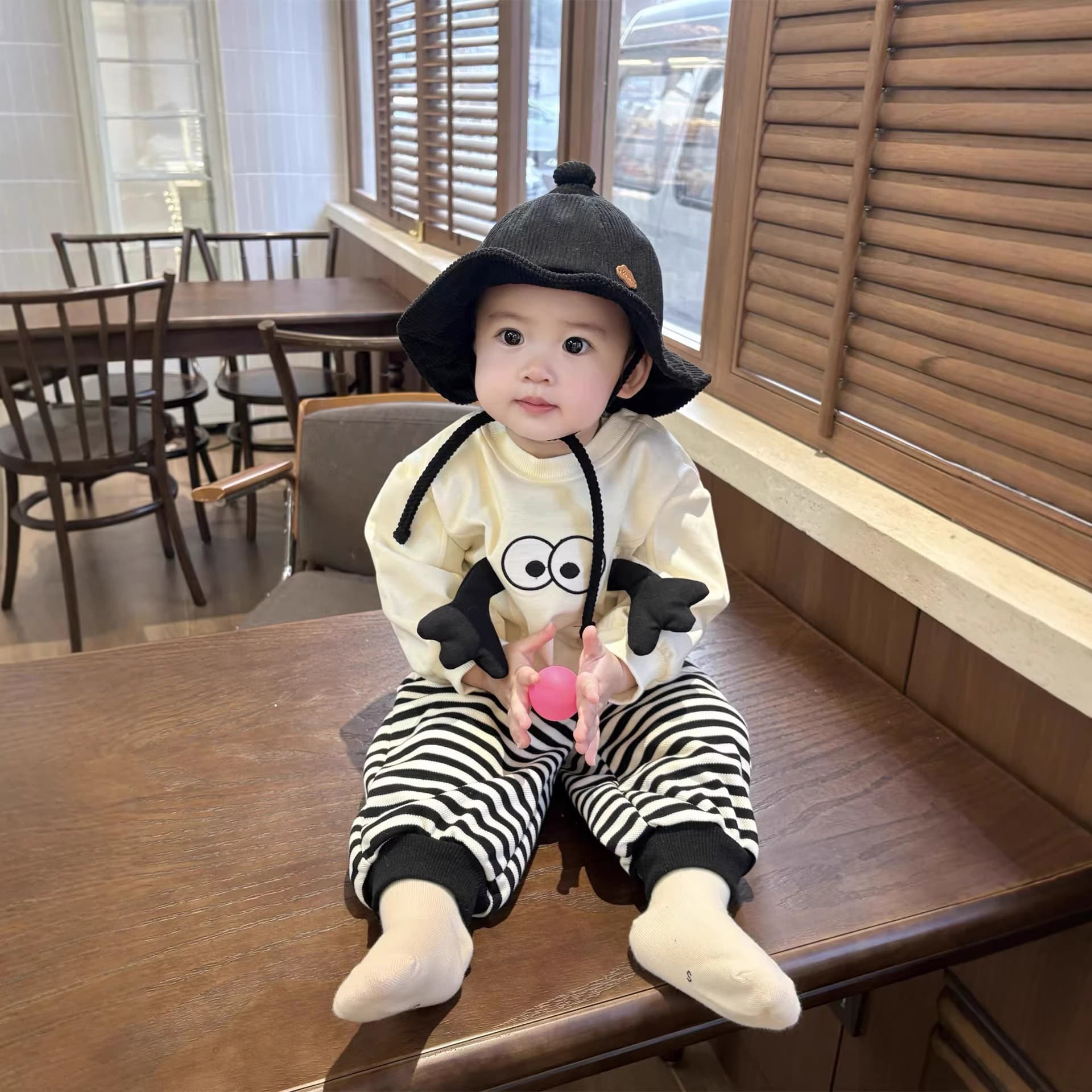 Baby clothes, spring clothes, Korean style fashionable clothes for boys, spring and autumn casual sweatshirts, two-piece spring outing clothes