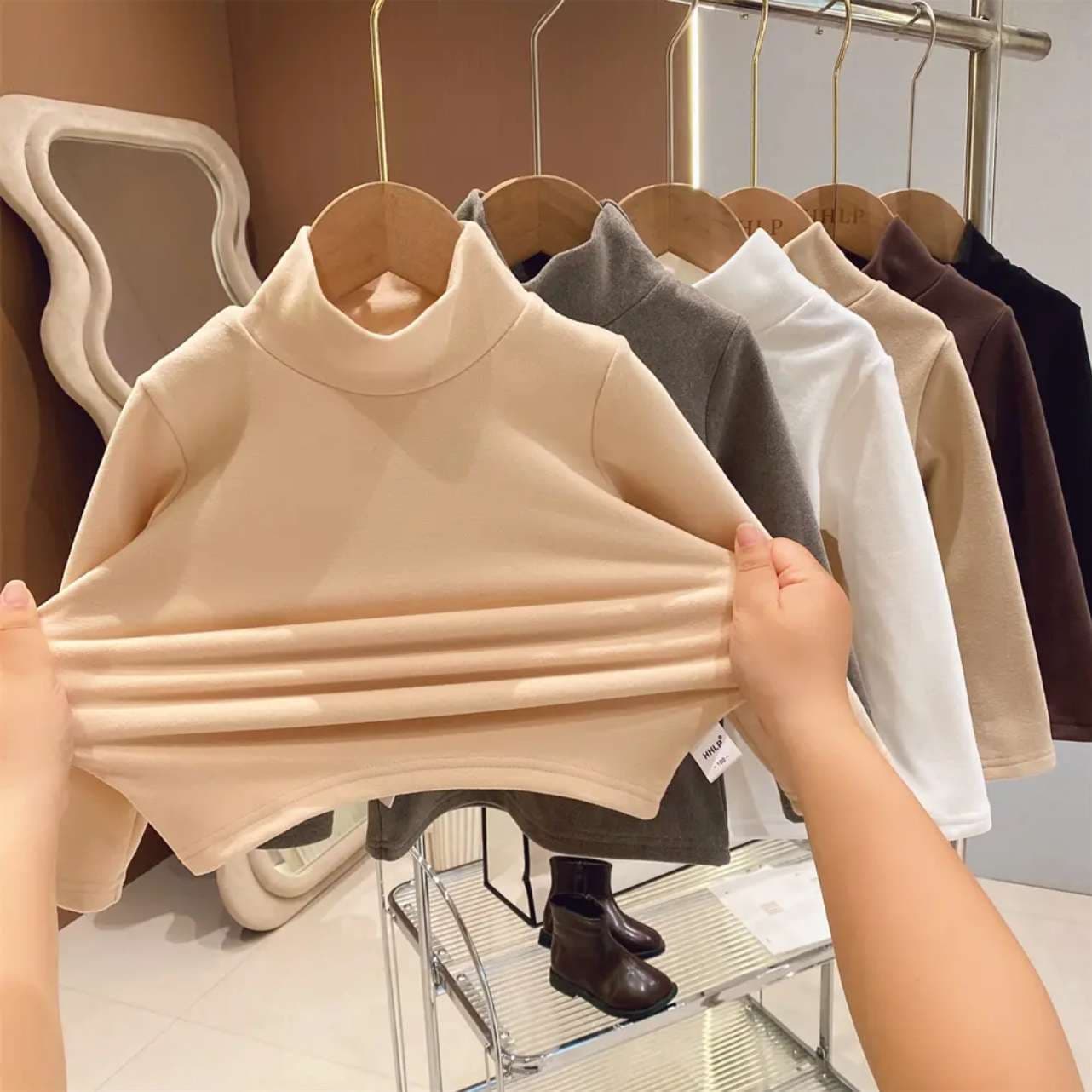2025 New Unisex Long-Sleeve Turtleneck Winter Base Layer Shirt for Girls, Trendy Warm Top