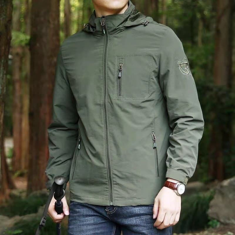 Jacket Men Hooded Spring Autumn Coat 2023 New Large Size Thin Windbreaker Men Multi-Pocket Casual Trench Coat