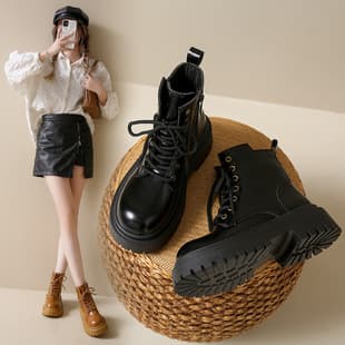 French Style Super Trendy Martin Boots for Women 2024 New Fashion Versatile Petite Thick Sole Retro British Style Short Boots