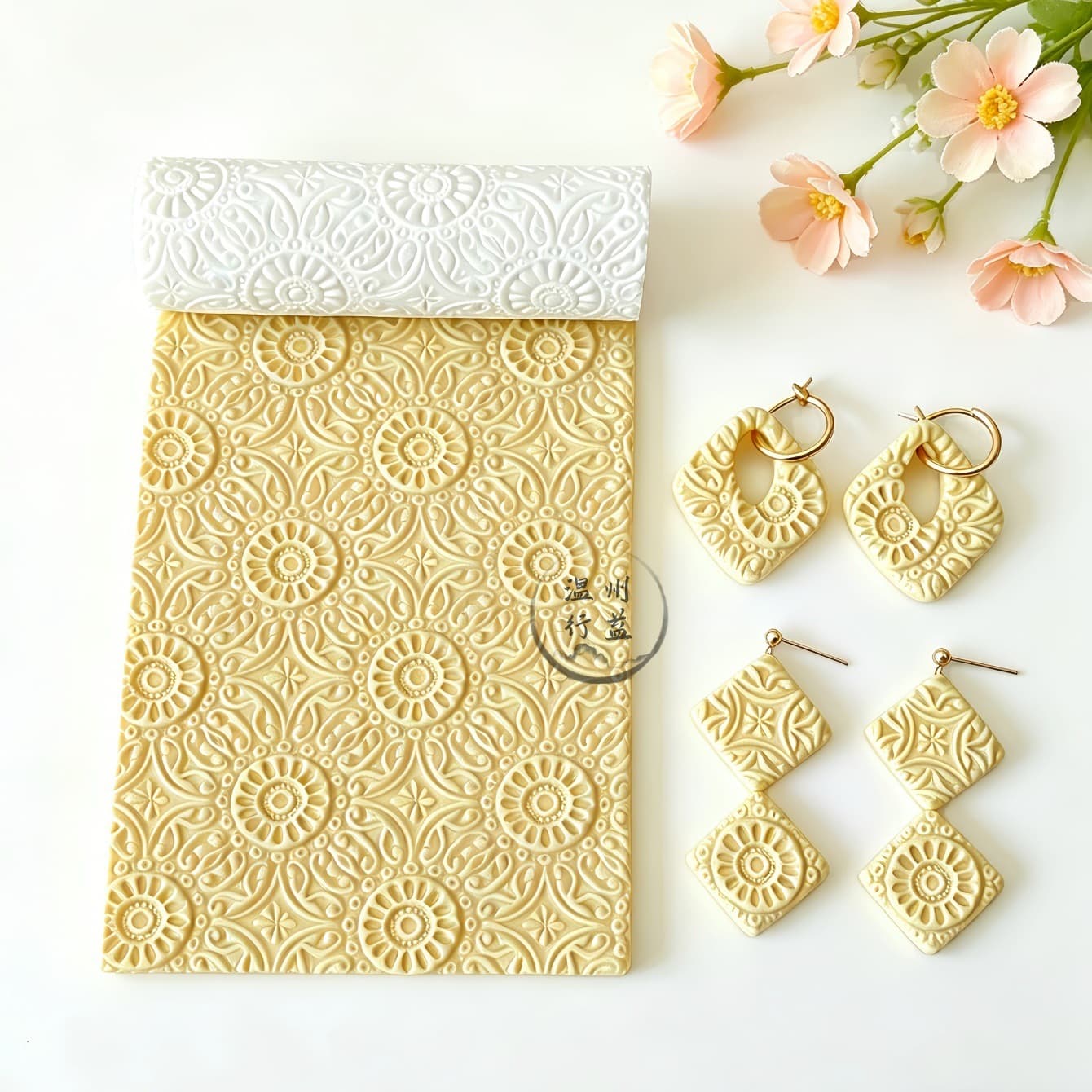 Retro floral mandala texture soft clay texture roller rolling pin texture roller DIY earrings handmade