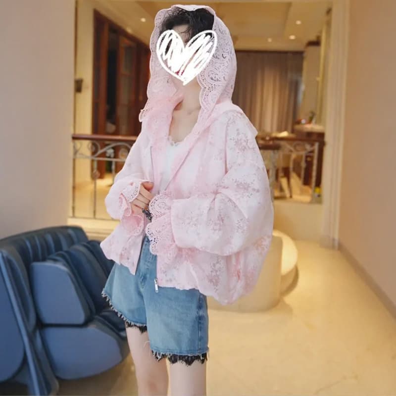 Korean-style Lace Hooded Panel Coat for Women 2025 Summer New Arrival Slim-Fitting Top Unique Cardigan
