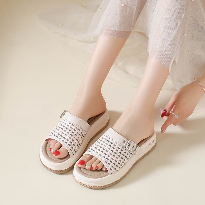 Yang Mi Style Hollow Chunky Platform Slide Sandals for Women 2026 Outdoor Summer Casual Sandals to Match Dresses