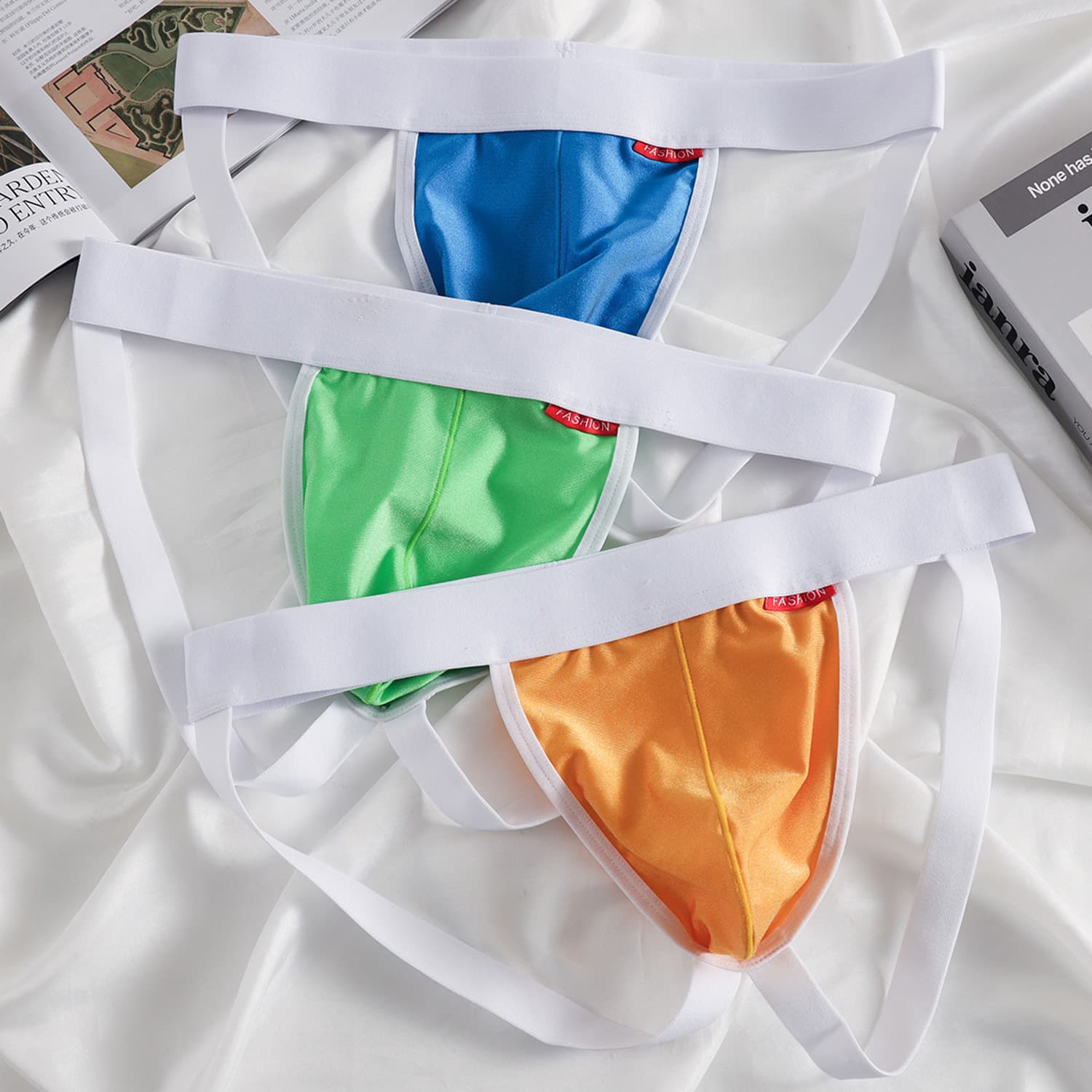 Men's Seamless Double Thong Ice Silk Sexy Thong Men's Shiny Breathable Underwear Low Waist Briefs Hot Selling for Export
