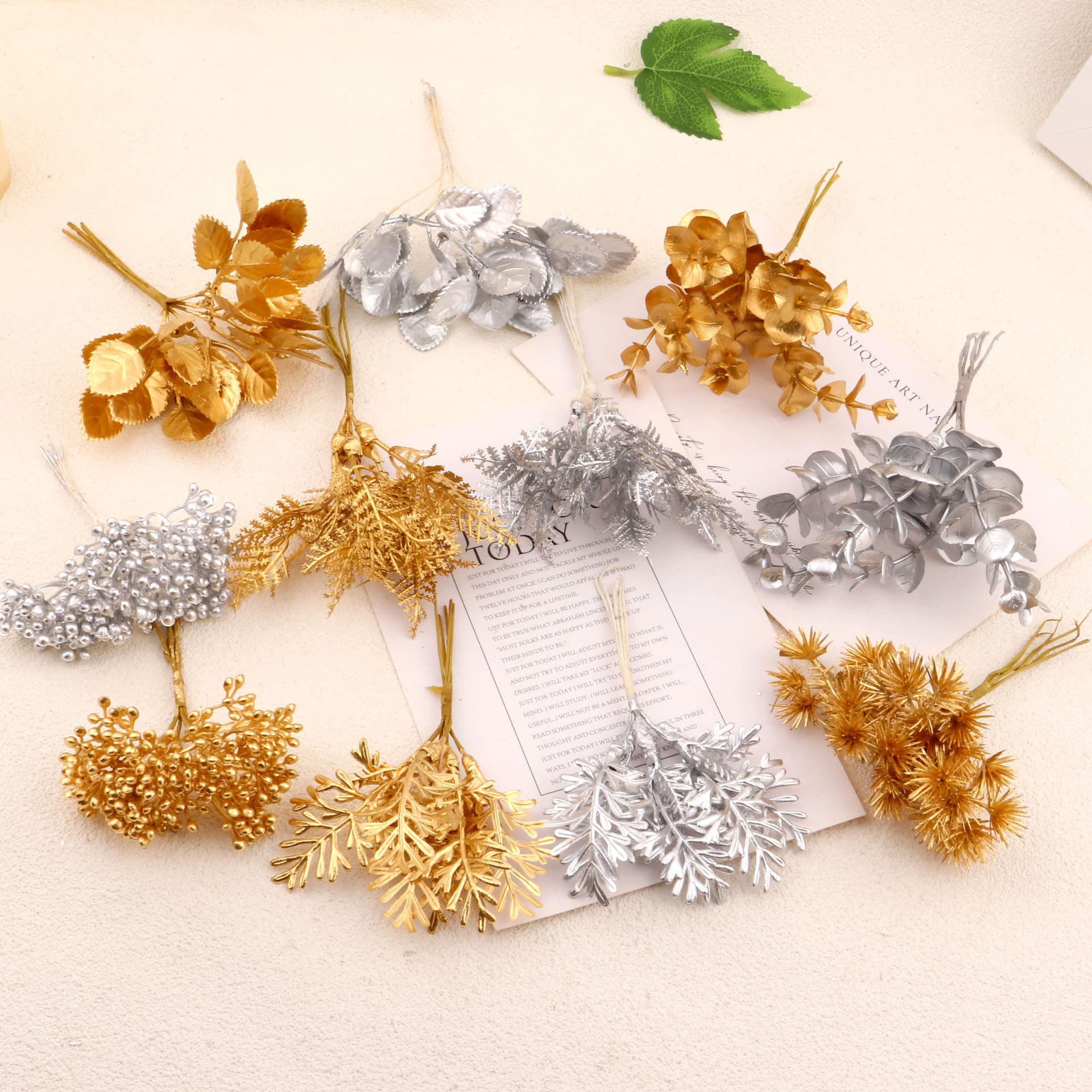Simulated Plants, Gold and Silver Selaginella Plastic Personalized DIY Handmade Materials, Ferns, Decorative Props
