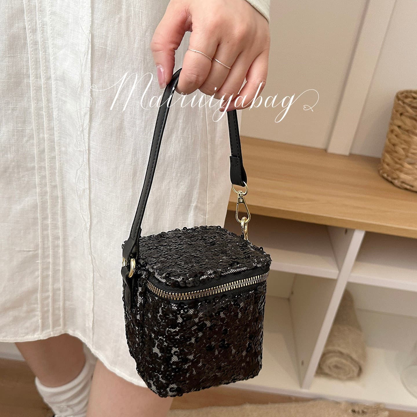 2026 New Summer Sequined Design Trendy Chain High-Fashion Box Bag Stylish Commuter Crossbody Shoulder Bag