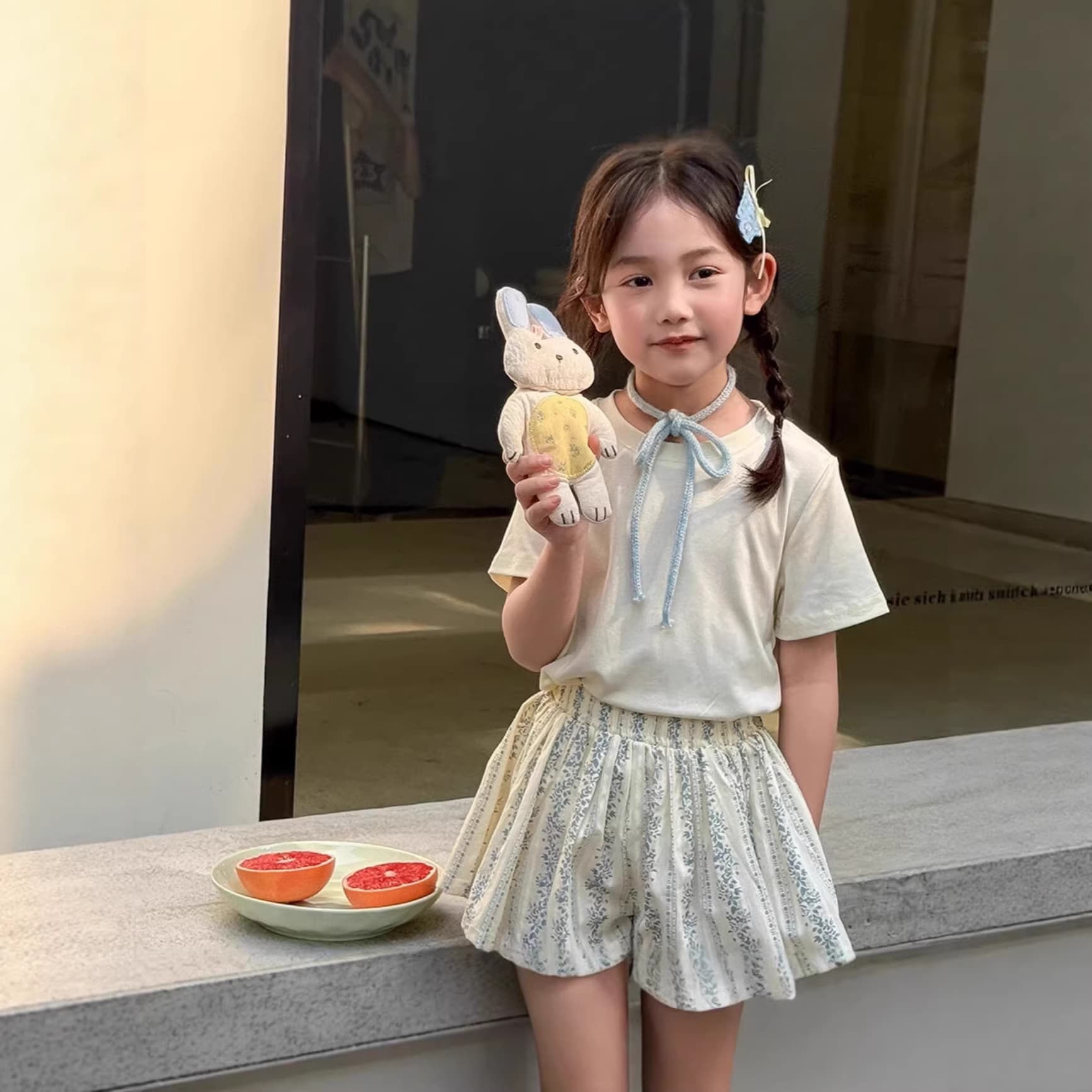 2026 Summer Girls Korean Floral Pleated Shorts Versatile Summer Fashionable Skirt Pants Children's Trendy Wear Summer Style