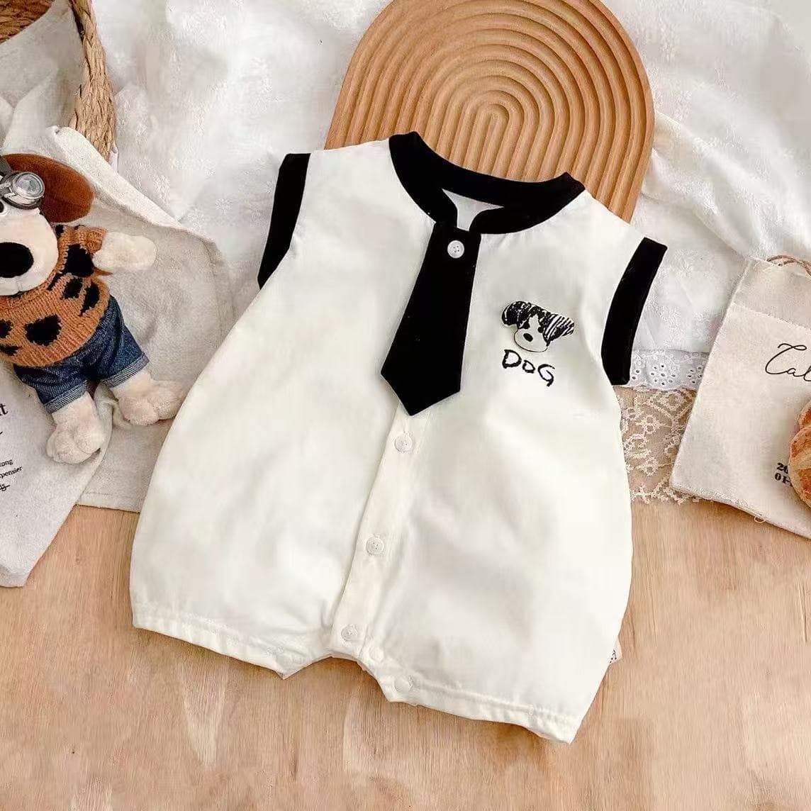 Baby clothes sleeveless vest summer thin newborn cartoon romper for 0-2 years old baby Korean version romper 1