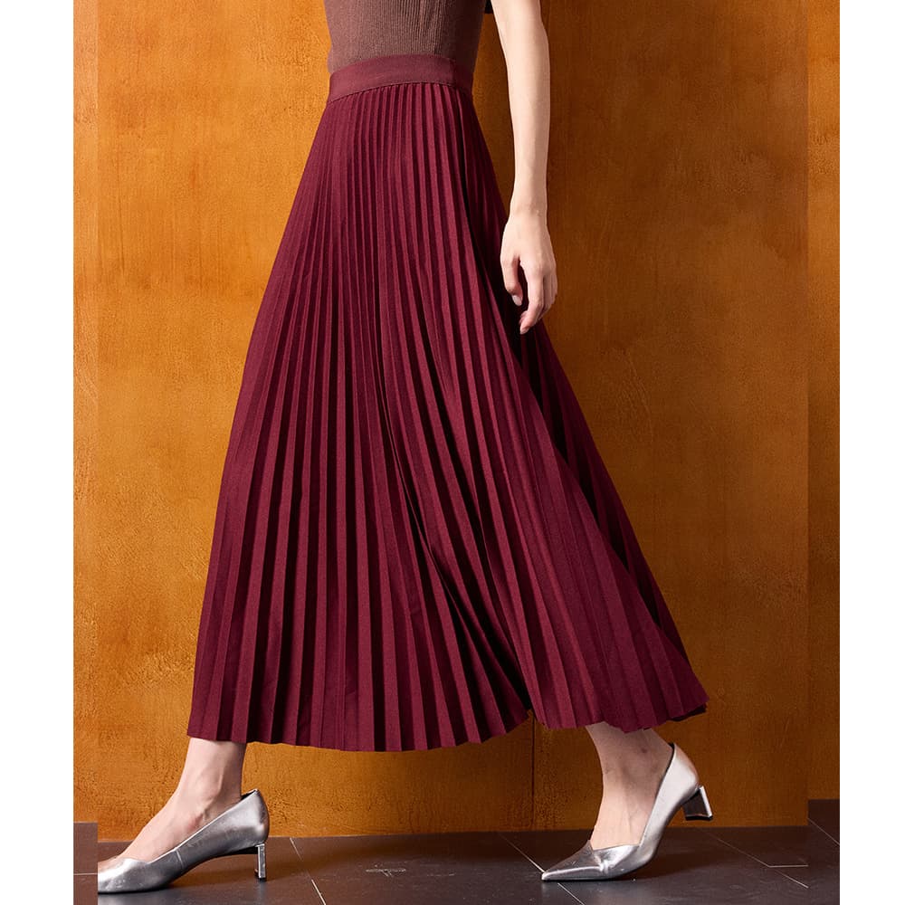 Shengdu 26 Spring New French Vintage Classic Versatile Red Knitted Pleated High-Waist Long Skirt for Women
