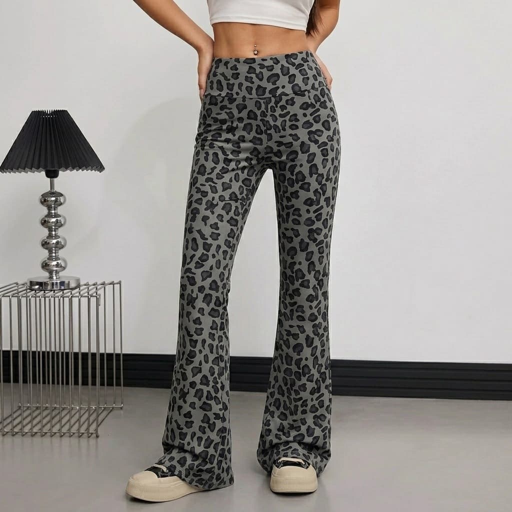 European and American cross-border popular large size leopard print micro-flared pants for women, versatile and sexy yoga wide-leg pants, high-waisted women's pants