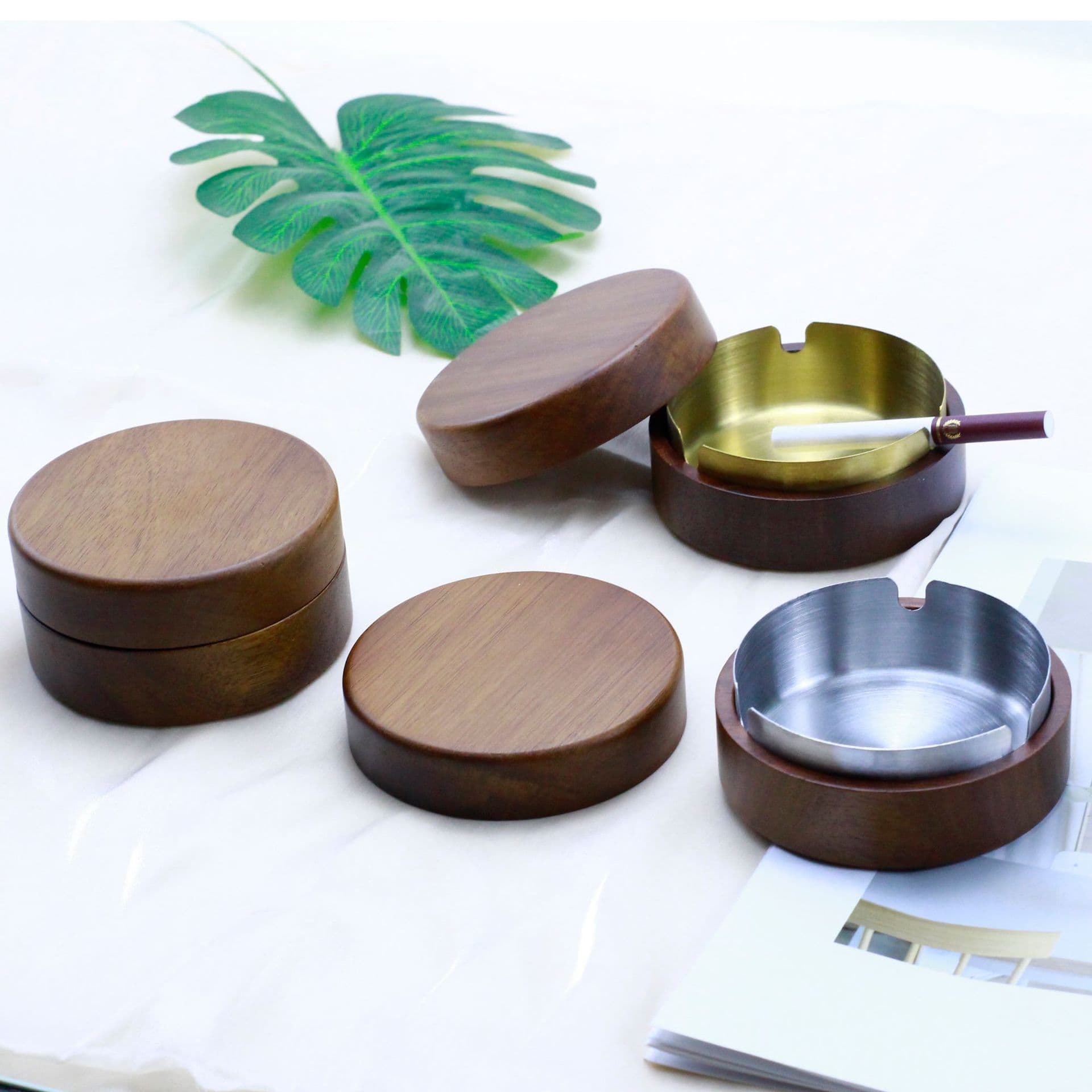 Stainless steel ashtray for home living room with cover solid wood ashtray anti-fly ash office wooden cover golden cigarette cup gift