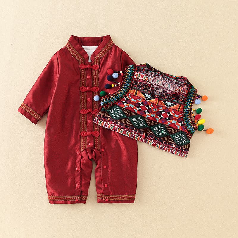 Baby autumn jumpsuit, 100-year-old banquet, Tang suit, 100-day super cute suit for male and female babies, exotic style vest and khaki