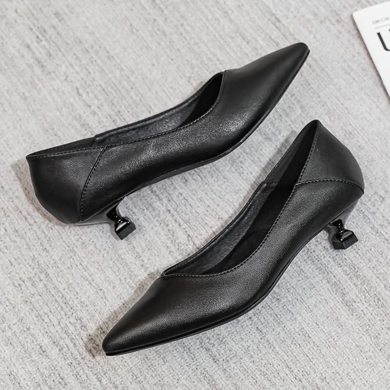 Women's Work Interview High Heels Soft Bottom Pointed Toe Slim Heel Leather Shoes for Flight Attendants Business Casual Shoes
