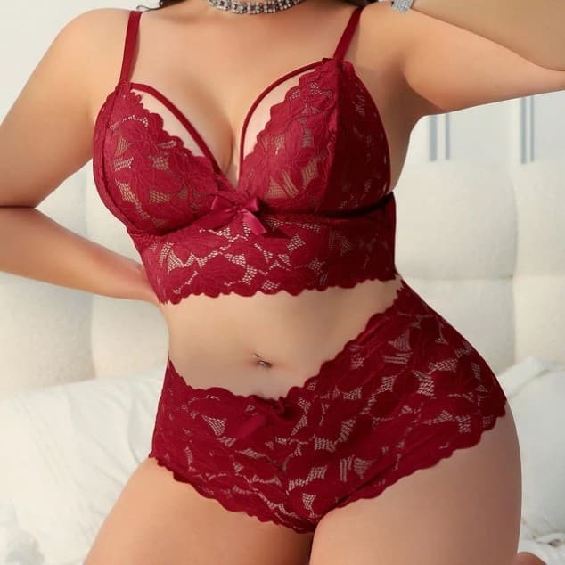 Overseas Plus Size Sexy Lingerie Lace Sheer Temptation Sleepwear Women's Set